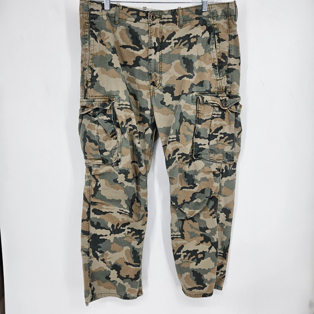 Levis Camo Cargo Pants Mens W38 L30 Green Brown Straight Leg Army Camouflage